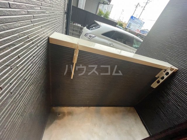 20/30 バルコニー