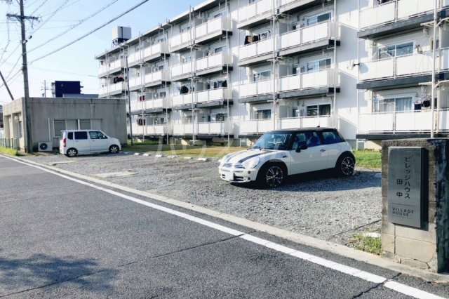 14/23 駐車場
