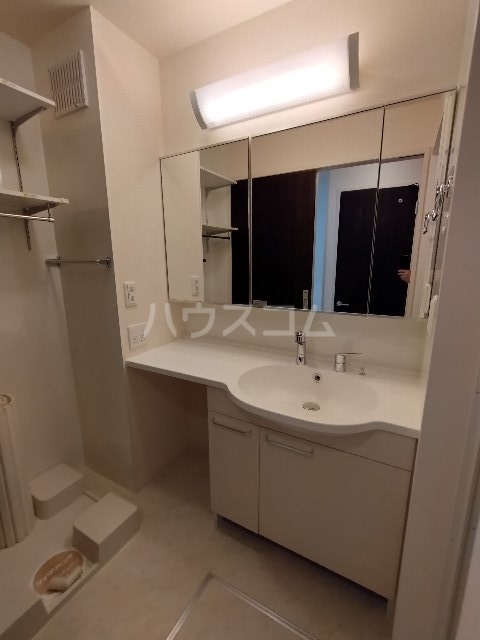 15/30 洗面