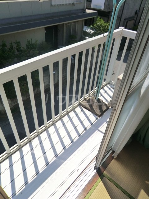15/28 バルコニー
