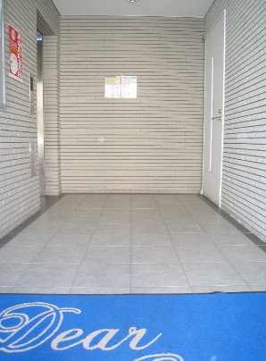 3/5 エントランス