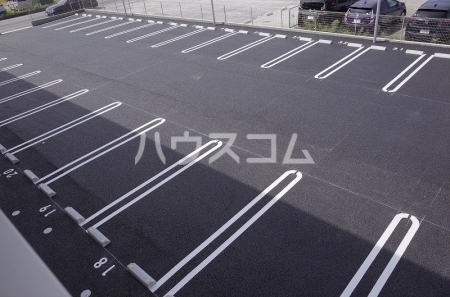 3/4 駐車場