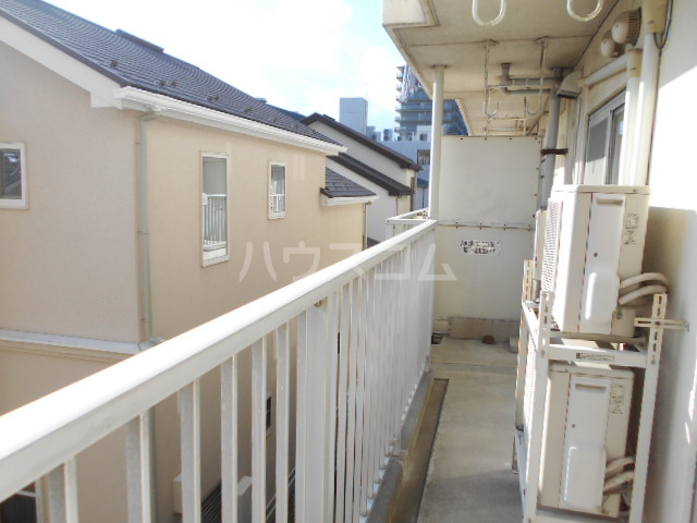 20/30 バルコニー