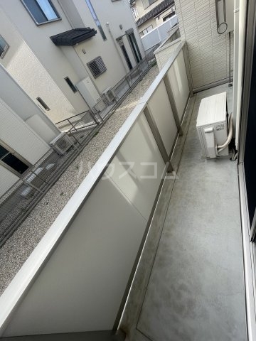 17/30 バルコニー