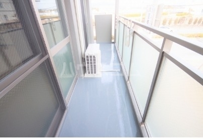 15/28 バルコニー