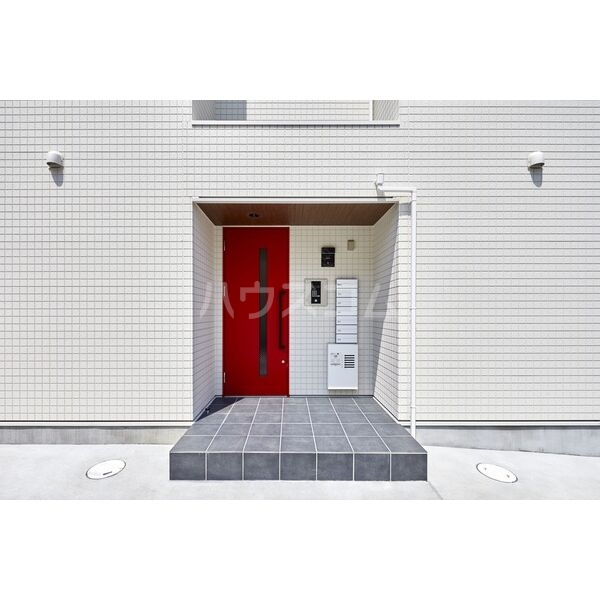 15/16 エントランス