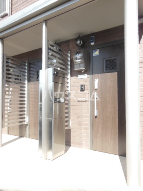 2/8 エントランス