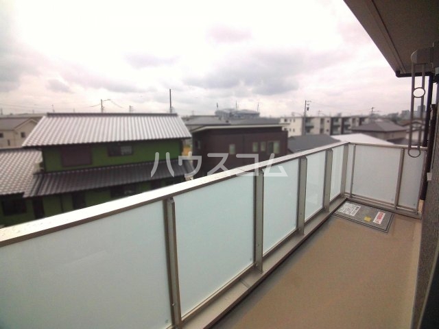 15/22 バルコニー