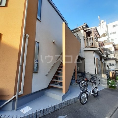 21/24 エントランス