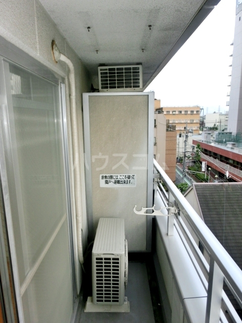 17/30 バルコニー