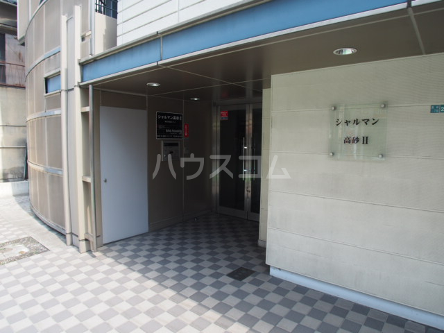 19/28 エントランス