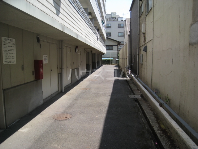 3/10 駐車場