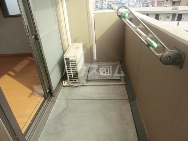 20/25 バルコニー