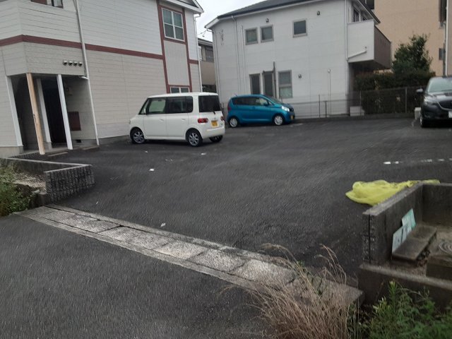 19/26 駐車場