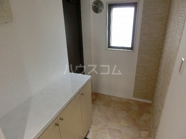 17/26 エントランス