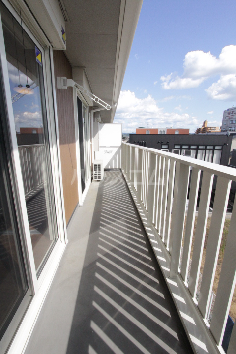 17/30 バルコニー