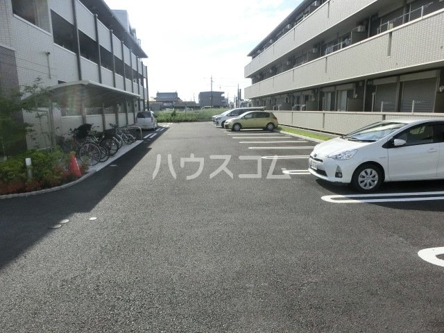 24/30 駐車場