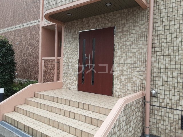 3/6 エントランス