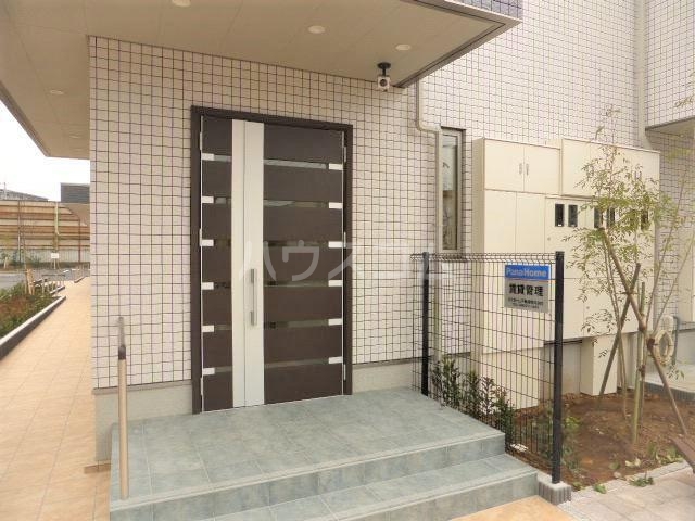 14/23 エントランス