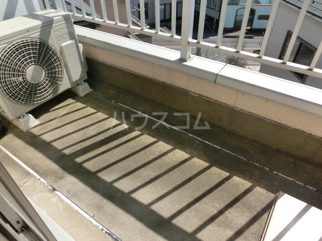 21/30 バルコニー