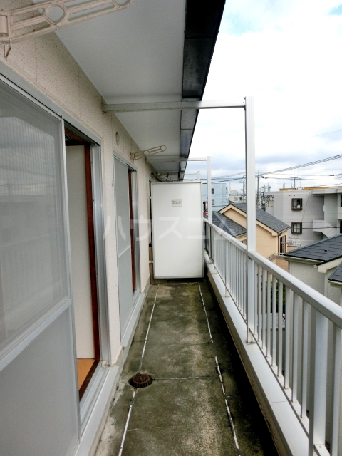 25/30 バルコニー