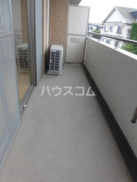 13/26 バルコニー