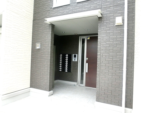 19/24 エントランス