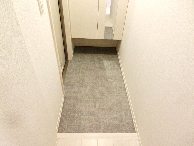 7/24 玄関