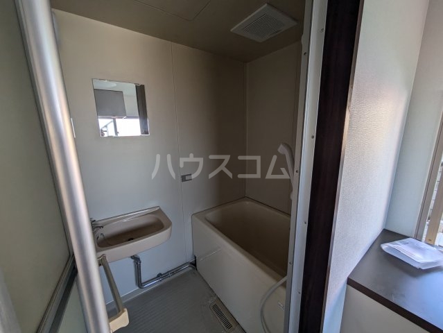 19/26 バルコニー