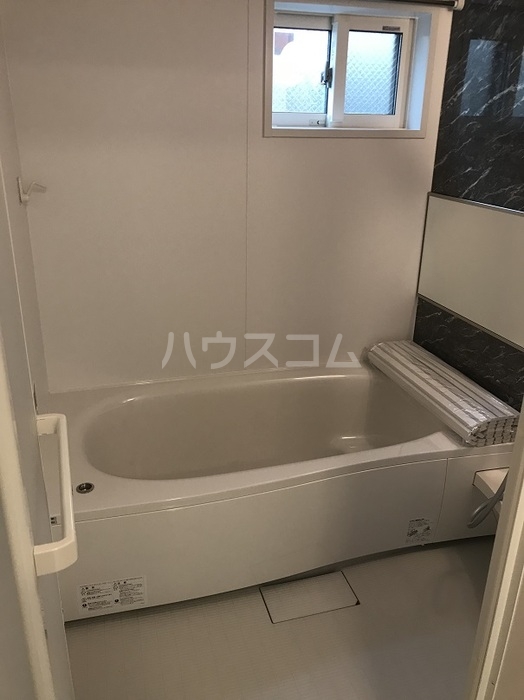 14/30 浴室