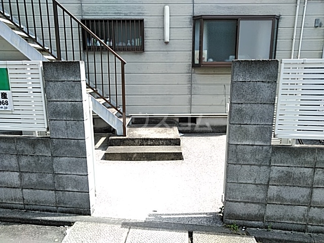 2/8 エントランス