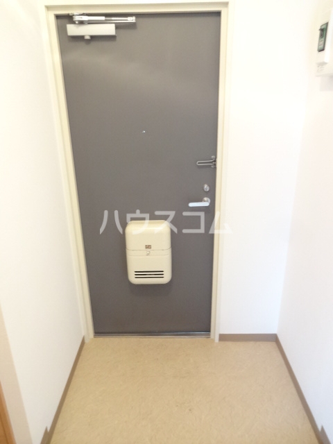 13/30 玄関
