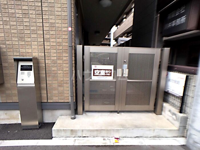 15/24 エントランス