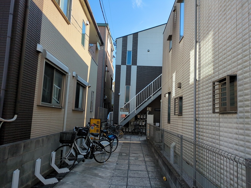 2/30 外観