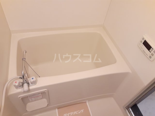 14/30 浴室