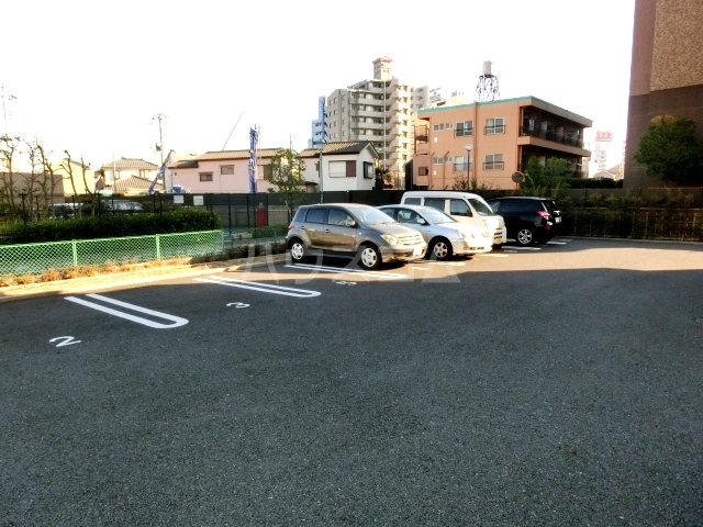 15/25 駐車場