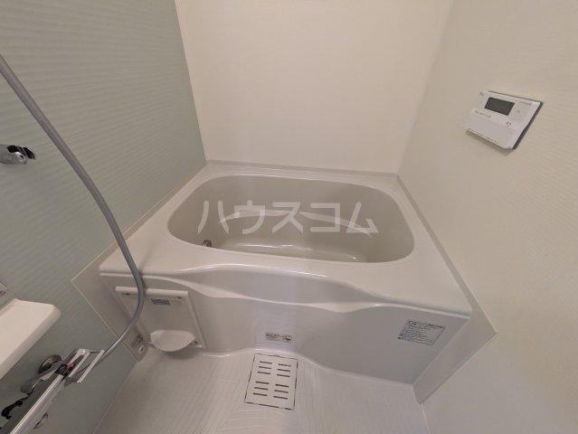 14/30 浴室