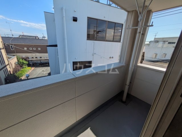 20/30 バルコニー