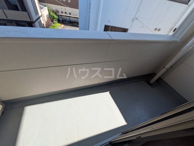 19/30 バルコニー