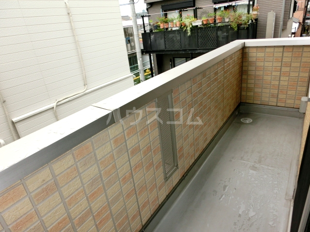 15/28 バルコニー