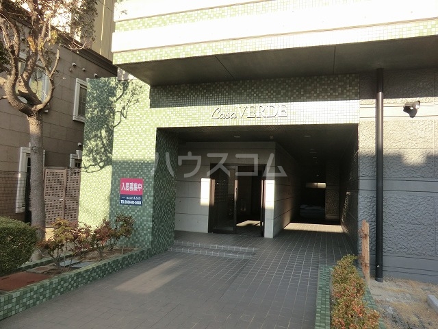 17/19 エントランス