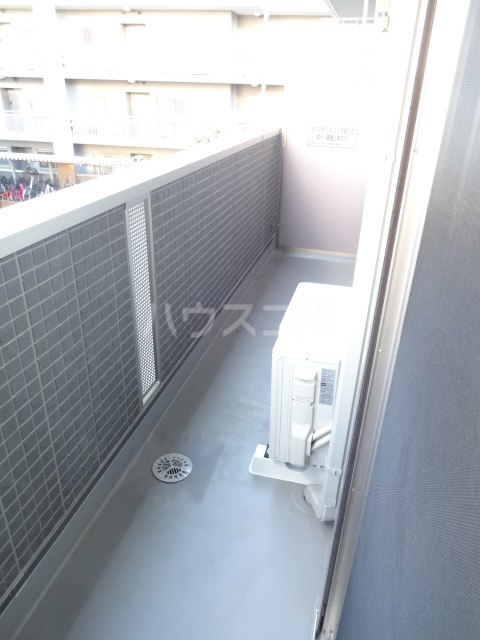 21/30 バルコニー