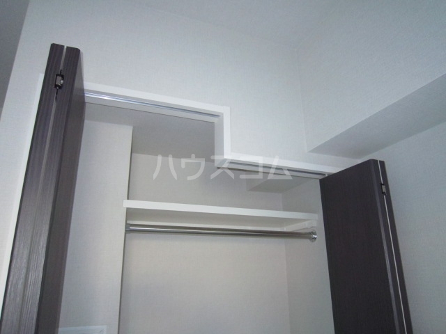 16/21 エントランス