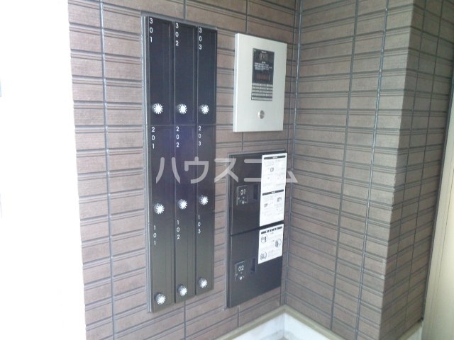 2/5 エントランス