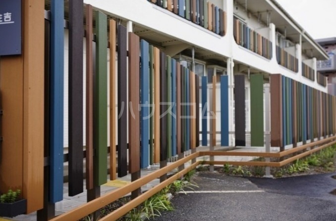 19/21 エントランス