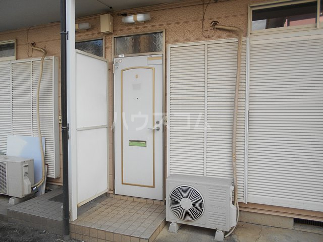 22/24 エントランス