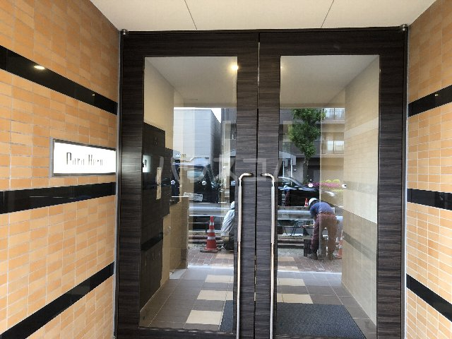 2/10 エントランス