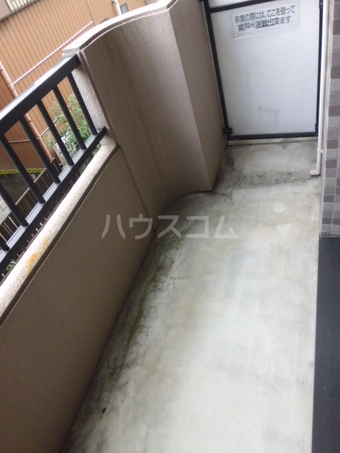 25/30 バルコニー