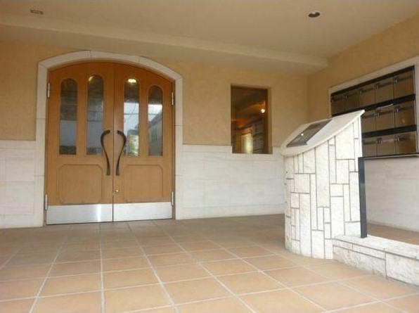 15/24 エントランス