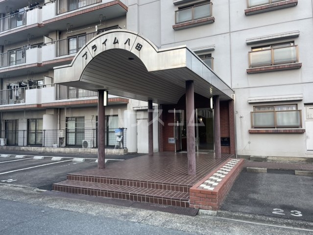 22/30 エントランス